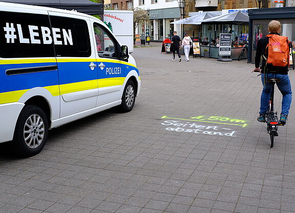 Fahrrad und Auto