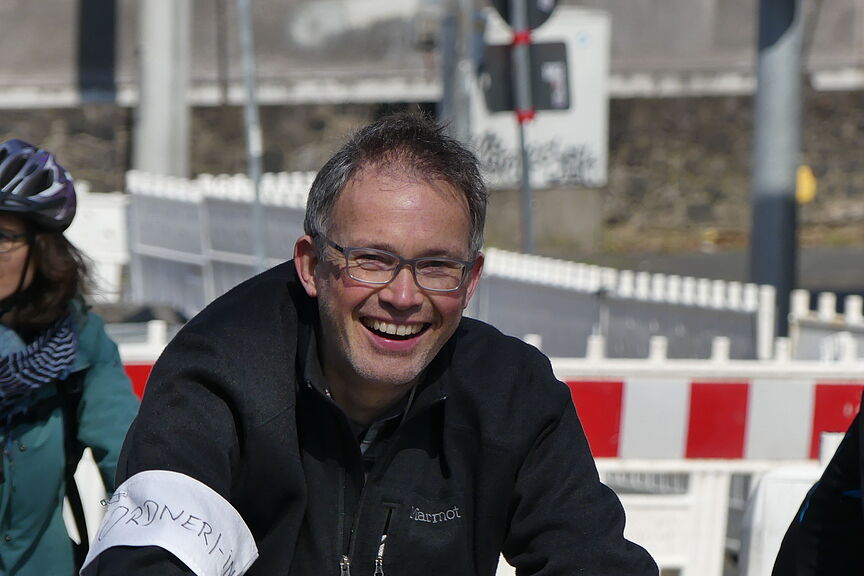 Burkhard Schmidt Burkhard Schmidt